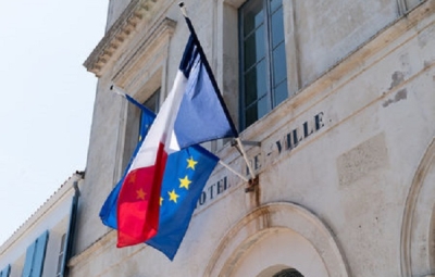Pavoisement mairie